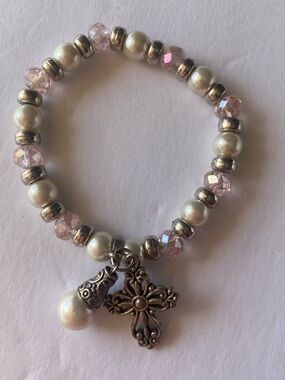 Pearl & Pink Crystal Cross Charm Stretch Bracelet - Unbranded